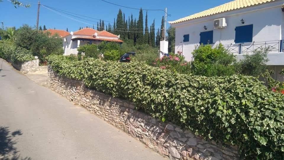 Villa Panorama Michalis Haikos Two Minutes Walk To The Beach Peroulia Kómboi Exterior foto